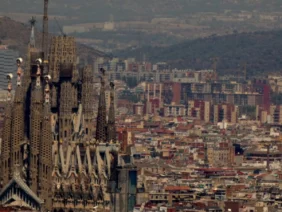 barcelona gaudi catalan modernism city sagrada familia overview viewpoint