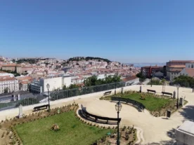lisbon sao pedro alcantara city viewpoint miradouro natural light overview