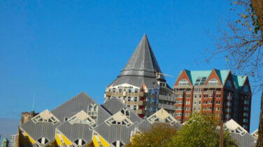 rotterdam blaak erasmus in the manhattan at the meuse spectacular buildings